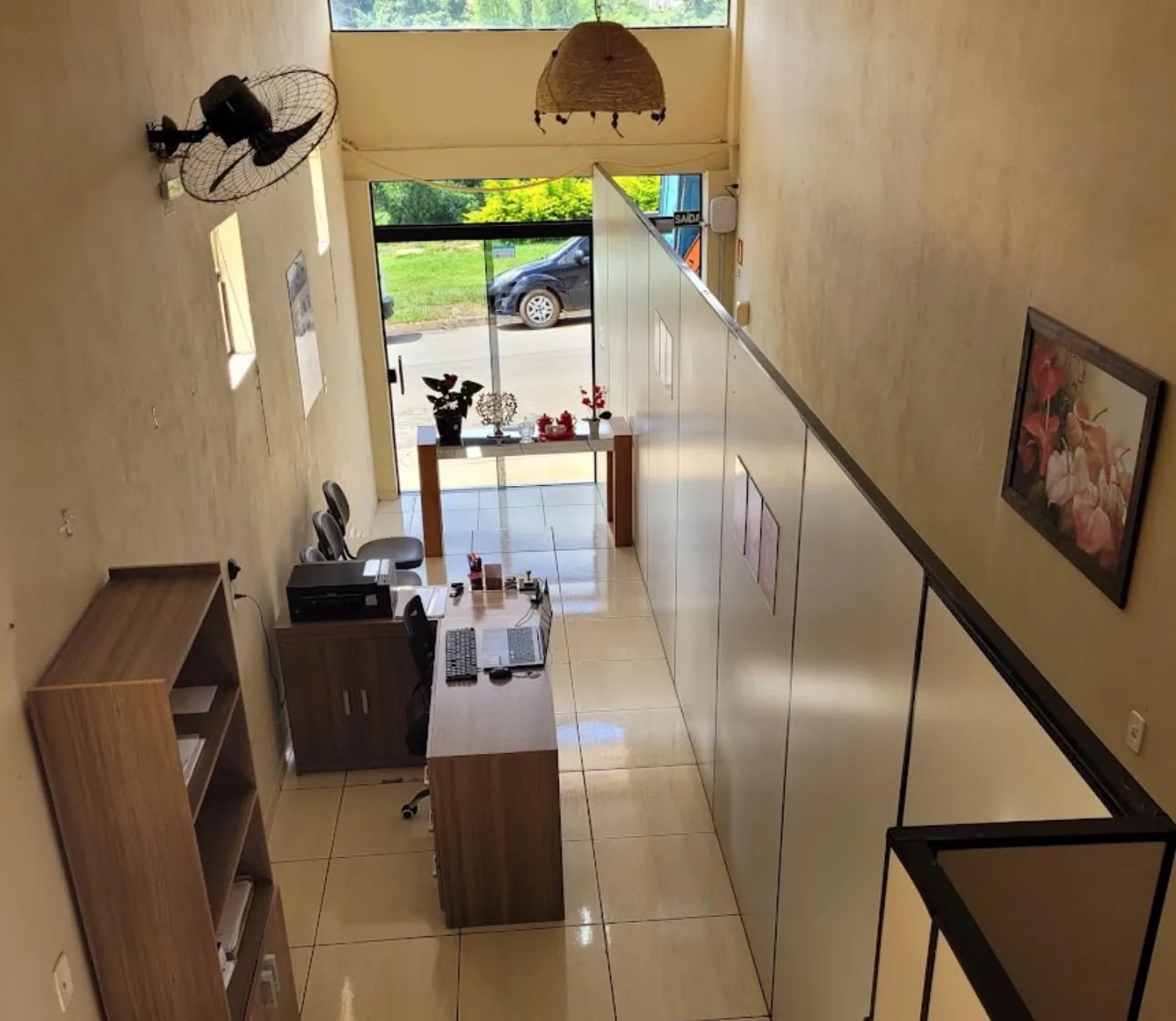 Recepção e escritório de atendimento da Pousada Grande Família